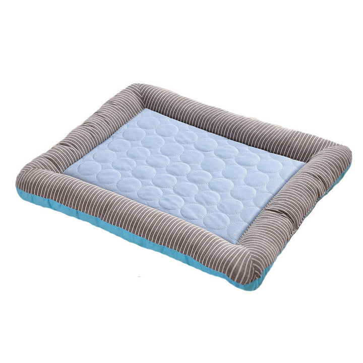 Keep Your Pets Cool This Summer with Our Pet Cooling Pad Bed