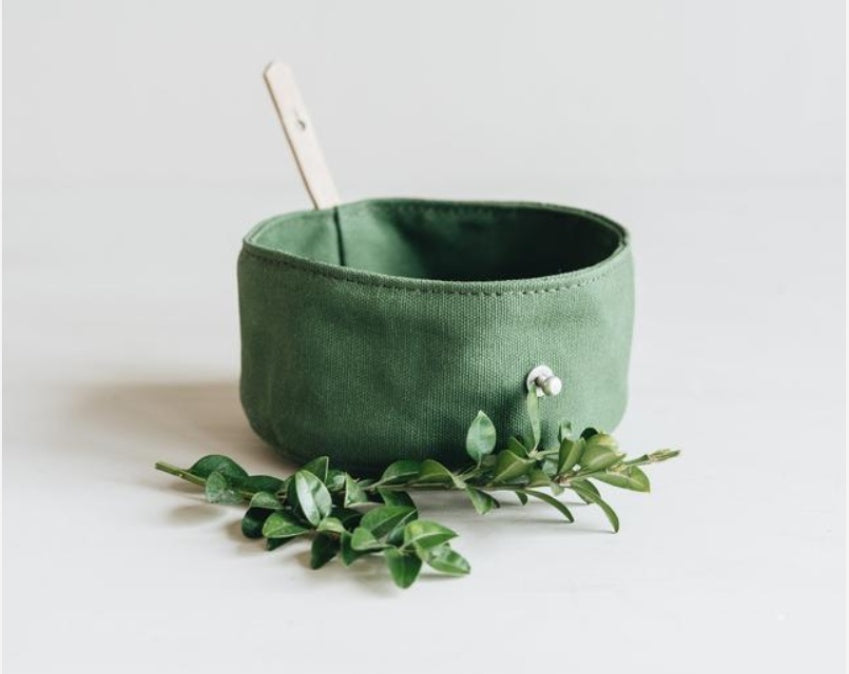 Pet Folding Feeding Bowl